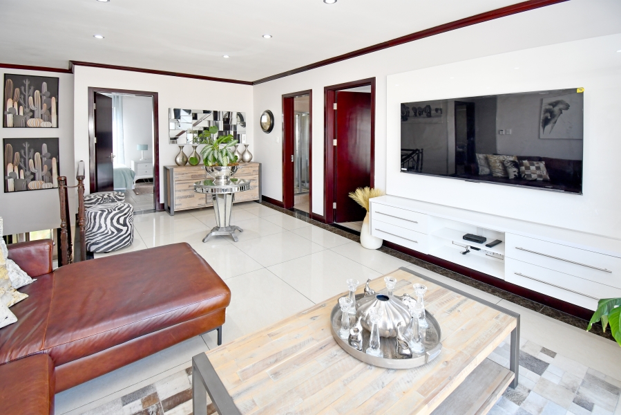 3 Bedroom Property for Sale in Maroeladal Gauteng