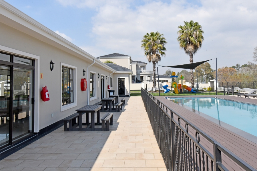3 Bedroom Property for Sale in Maroeladal Gauteng