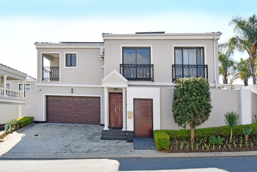 3 Bedroom Property for Sale in Maroeladal Gauteng