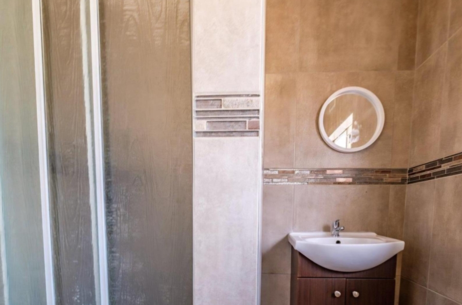 3 Bedroom Property for Sale in Mulbarton Gauteng