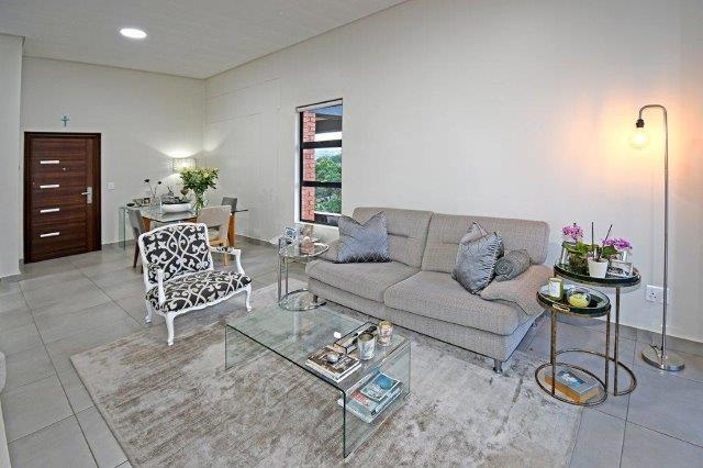 To Let 2 Bedroom Property for Rent in Bedfordview Gauteng