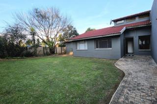 3 Bedroom Property for Sale in Brackendowns Gauteng