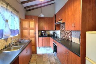 3 Bedroom Property for Sale in Brackendowns Gauteng