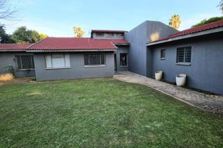 3 Bedroom Property for Sale in Brackendowns Gauteng