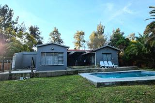 3 Bedroom Property for Sale in Brackendowns Gauteng
