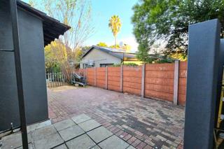 3 Bedroom Property for Sale in Brackendowns Gauteng