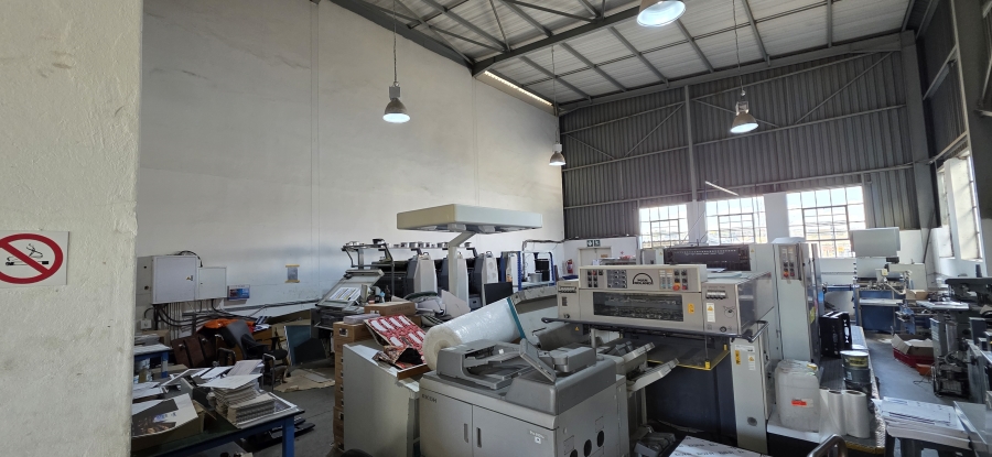 To Let Commercial Property for Rent in Barbeque Downs Gauteng