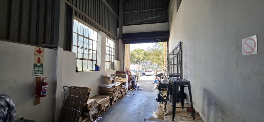 To Let Commercial Property for Rent in Barbeque Downs Gauteng