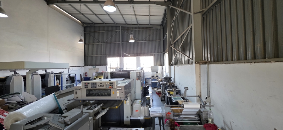 To Let Commercial Property for Rent in Barbeque Downs Gauteng