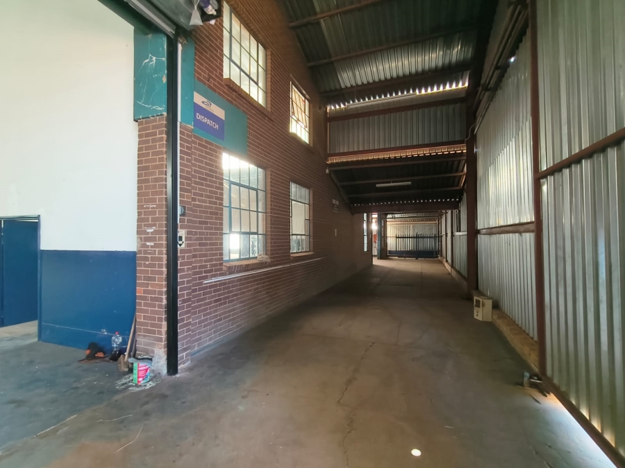 To Let Commercial Property for Rent in Rosslyn Gauteng