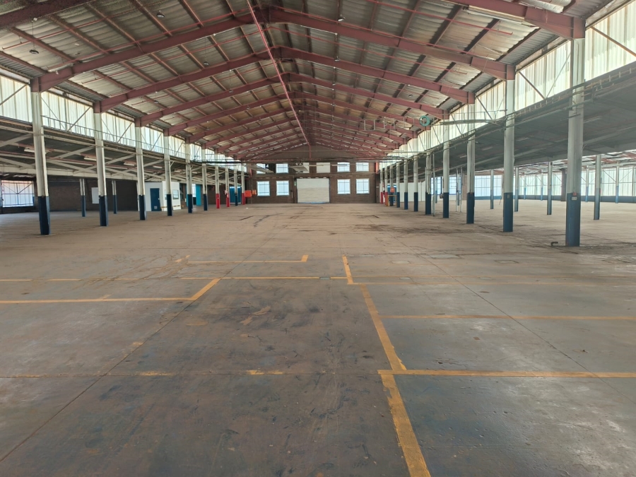 To Let Commercial Property for Rent in Rosslyn Gauteng