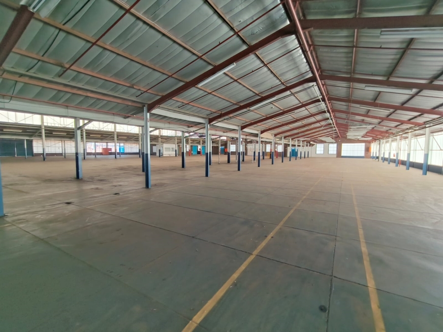 To Let Commercial Property for Rent in Rosslyn Gauteng
