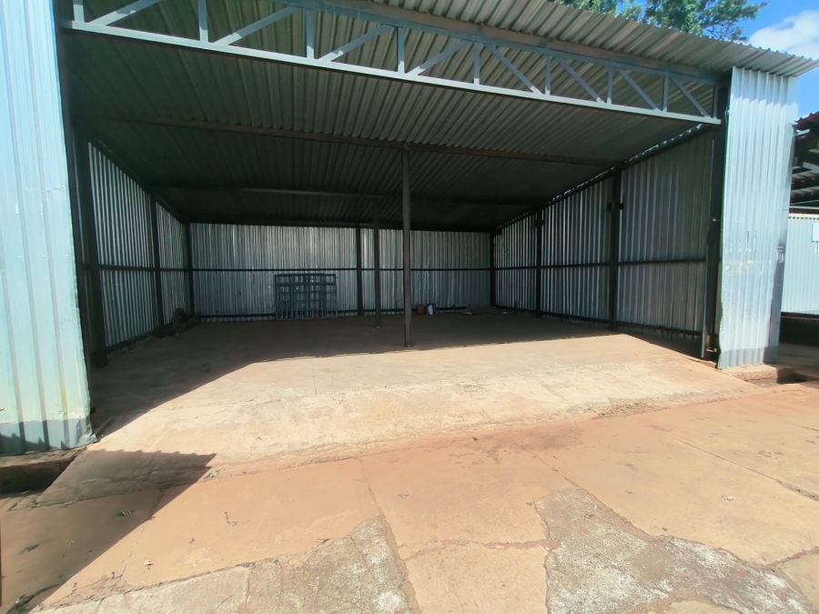 To Let Commercial Property for Rent in Rosslyn Gauteng