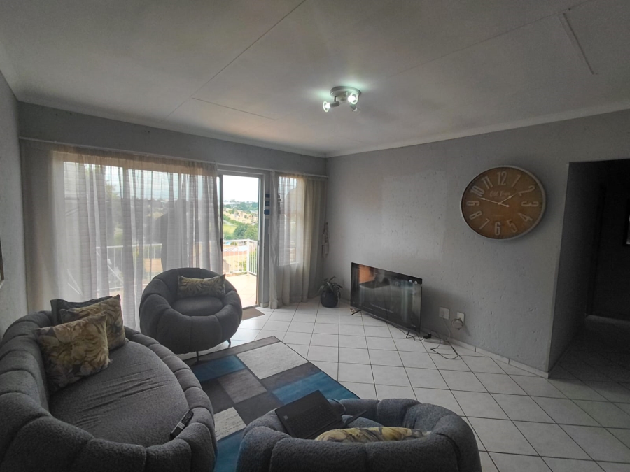 To Let 2 Bedroom Property for Rent in Groblerpark Gauteng