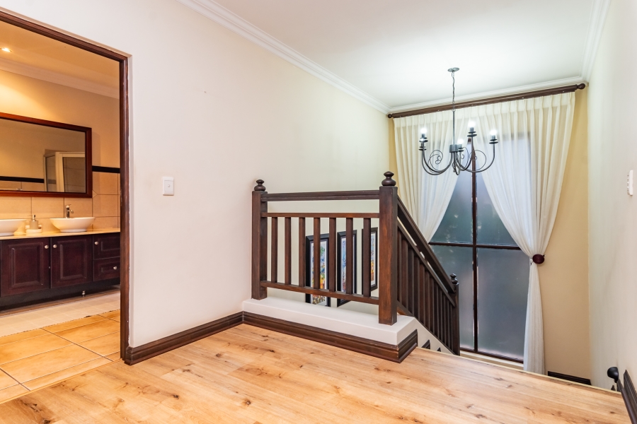3 Bedroom Property for Sale in Allens Nek Gauteng