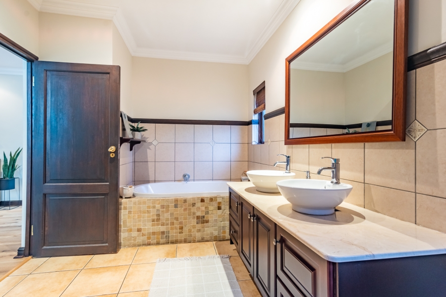 3 Bedroom Property for Sale in Allens Nek Gauteng