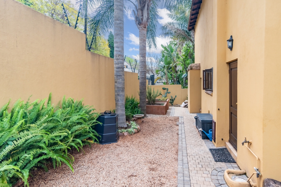 3 Bedroom Property for Sale in Allens Nek Gauteng