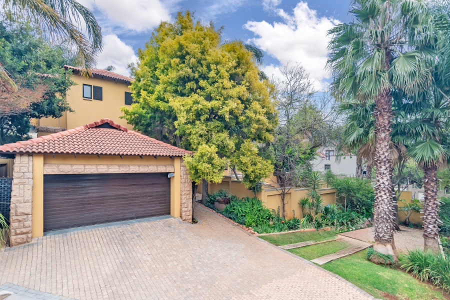 3 Bedroom Property for Sale in Allens Nek Gauteng