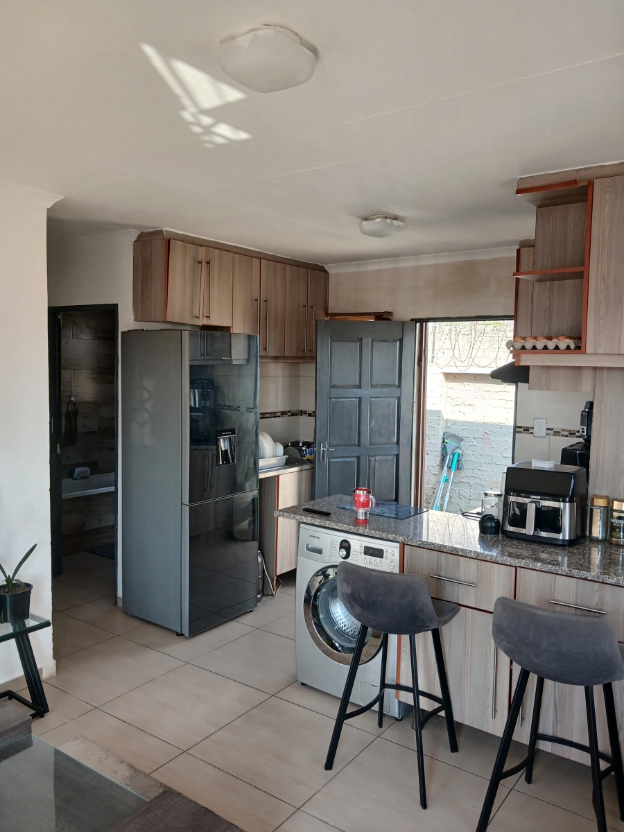 3 Bedroom Property for Sale in Kya Sands Gauteng