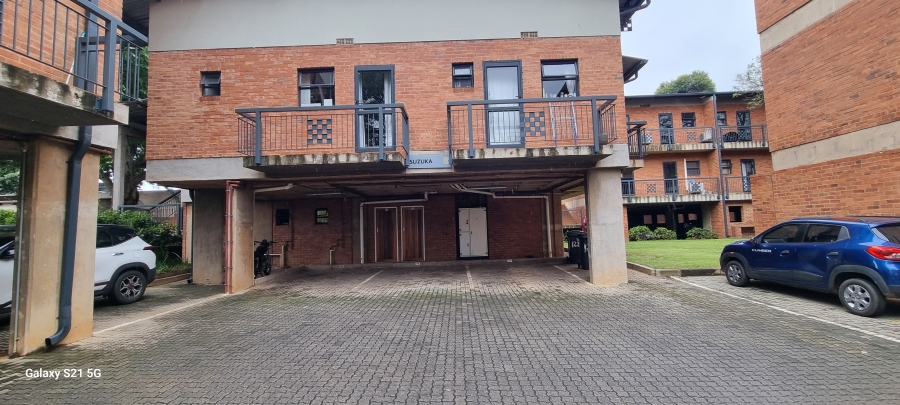 8 Bedroom Property for Sale in Hatfield Gauteng