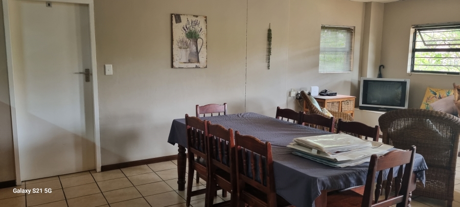 8 Bedroom Property for Sale in Hatfield Gauteng