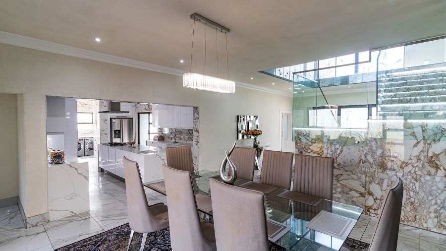 7 Bedroom Property for Sale in Carlswald North Estate Gauteng