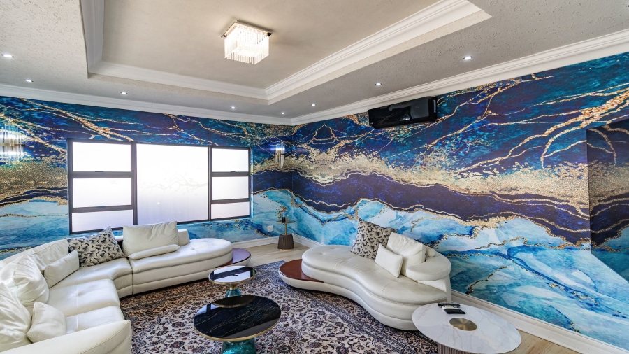 7 Bedroom Property for Sale in Carlswald North Estate Gauteng