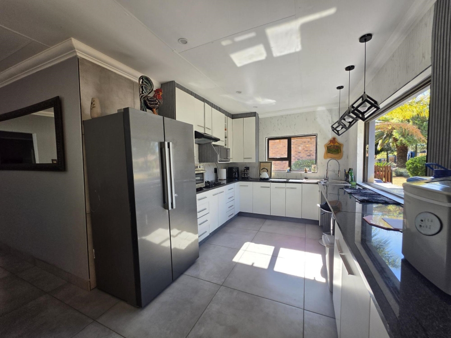 3 Bedroom Property for Sale in Misty Bay Gauteng