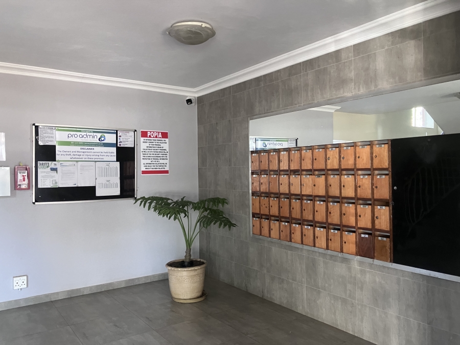 2 Bedroom Property for Sale in Queenswood Gauteng