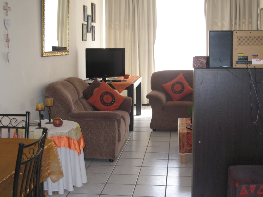 2 Bedroom Property for Sale in Queenswood Gauteng