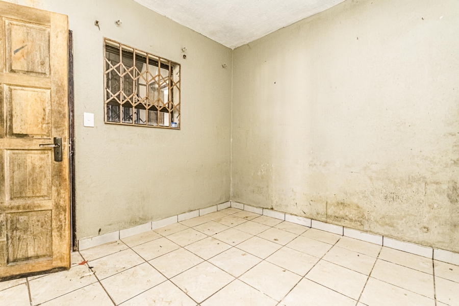 9 Bedroom Property for Sale in Rietvallei Gauteng