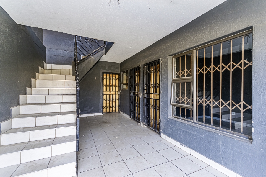9 Bedroom Property for Sale in Rietvallei Gauteng