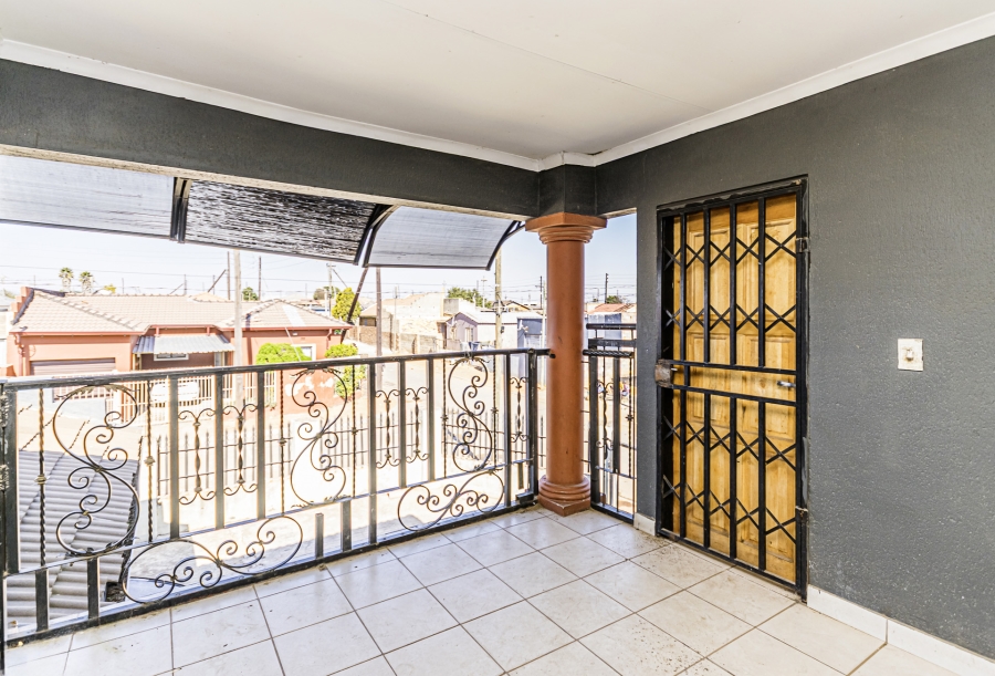 9 Bedroom Property for Sale in Rietvallei Gauteng