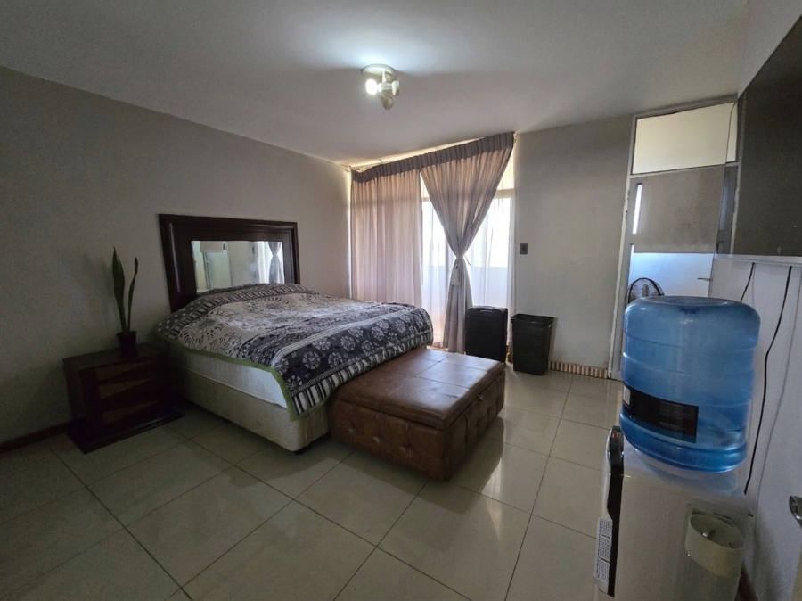 2 Bedroom Property for Sale in Bedford Gardens Gauteng