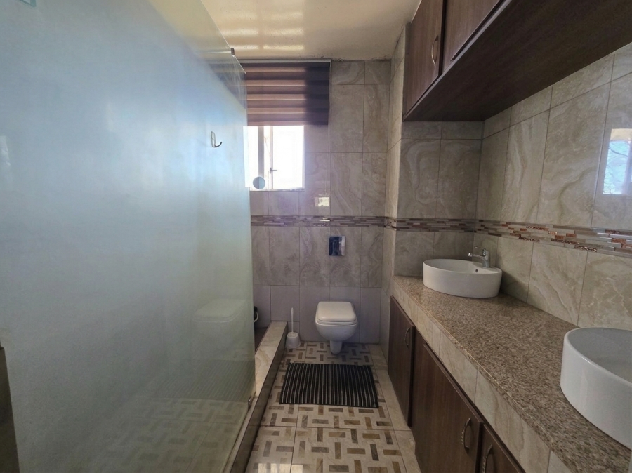 2 Bedroom Property for Sale in Bedford Gardens Gauteng