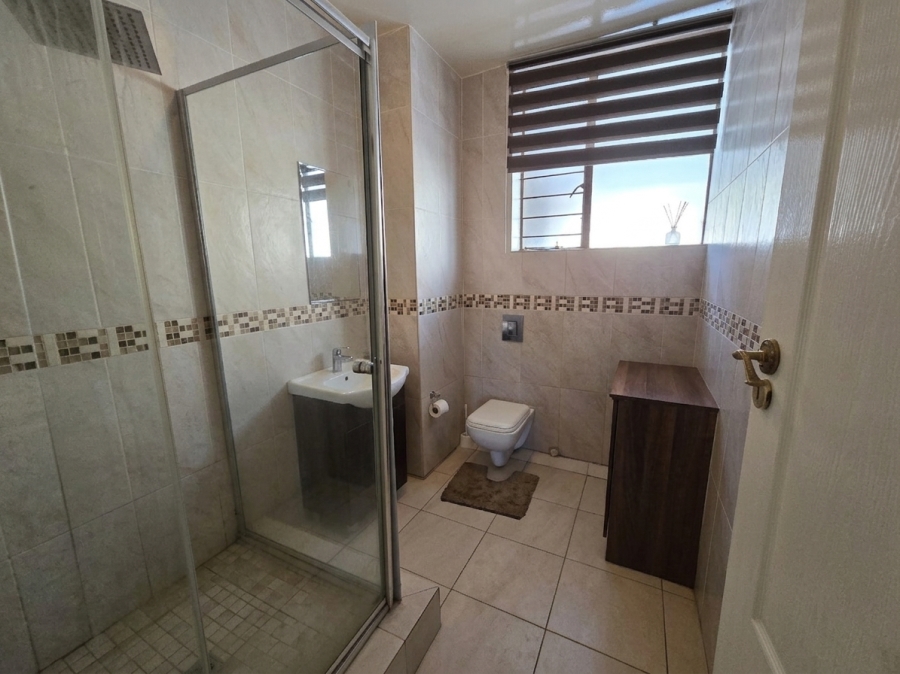 2 Bedroom Property for Sale in Bedford Gardens Gauteng
