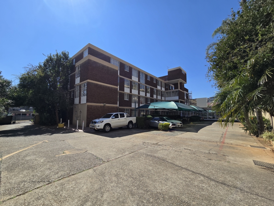 2 Bedroom Property for Sale in Bedford Gardens Gauteng
