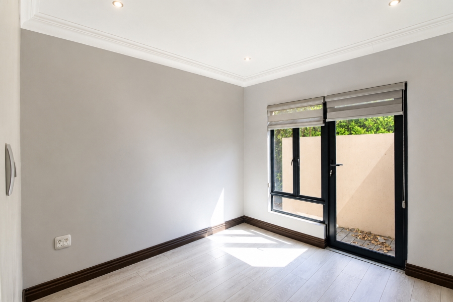 4 Bedroom Property for Sale in Midstream Estate Gauteng