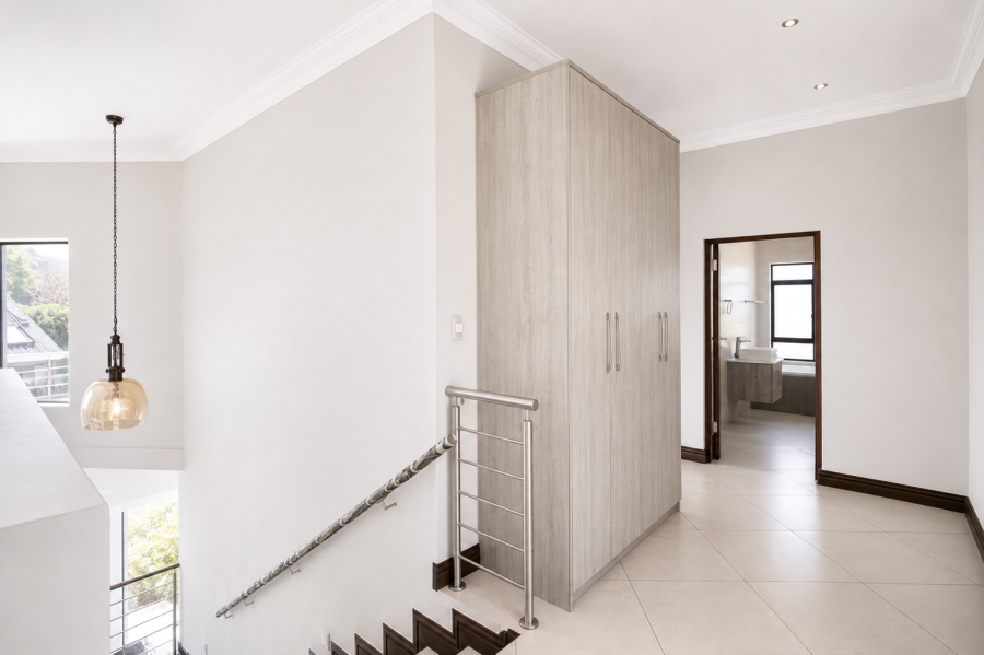 4 Bedroom Property for Sale in Midstream Estate Gauteng