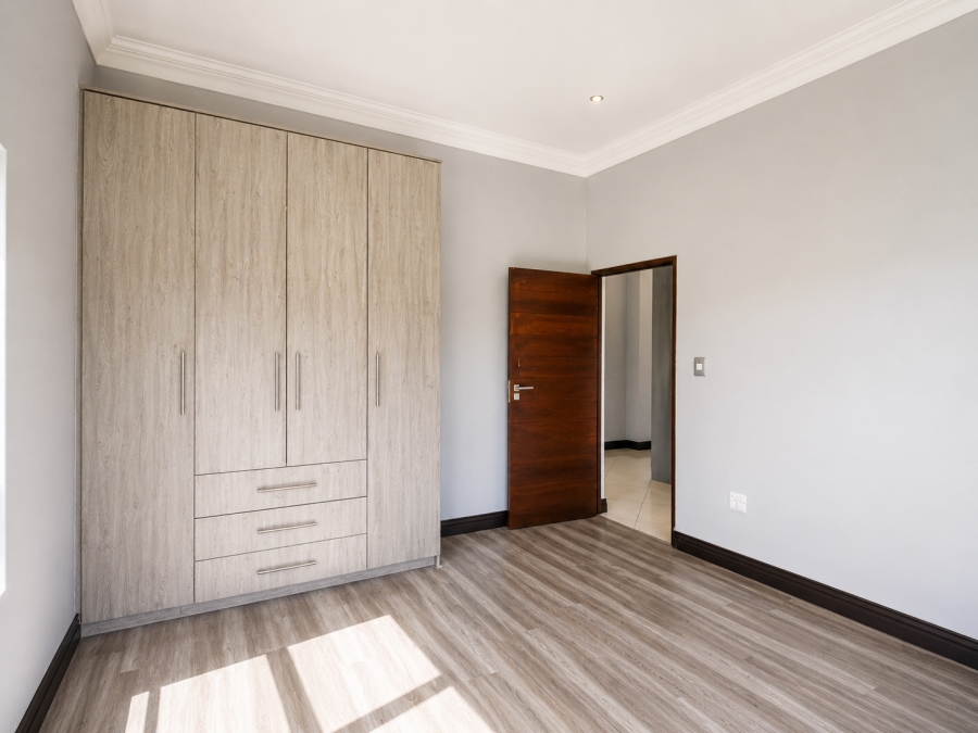 4 Bedroom Property for Sale in Midstream Estate Gauteng