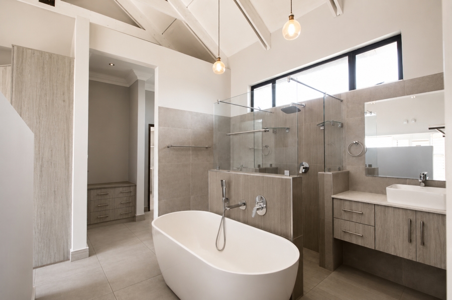 4 Bedroom Property for Sale in Midstream Estate Gauteng