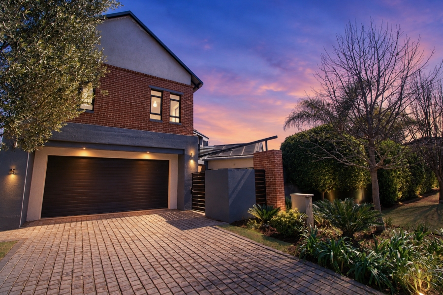 4 Bedroom Property for Sale in Midstream Estate Gauteng