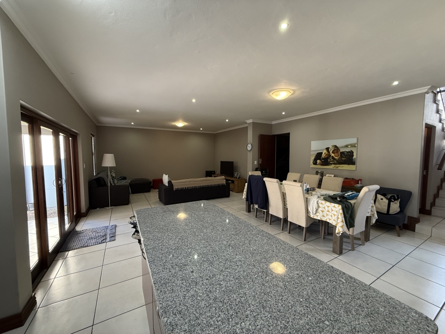 To Let 3 Bedroom Property for Rent in Heritage Hill Gauteng
