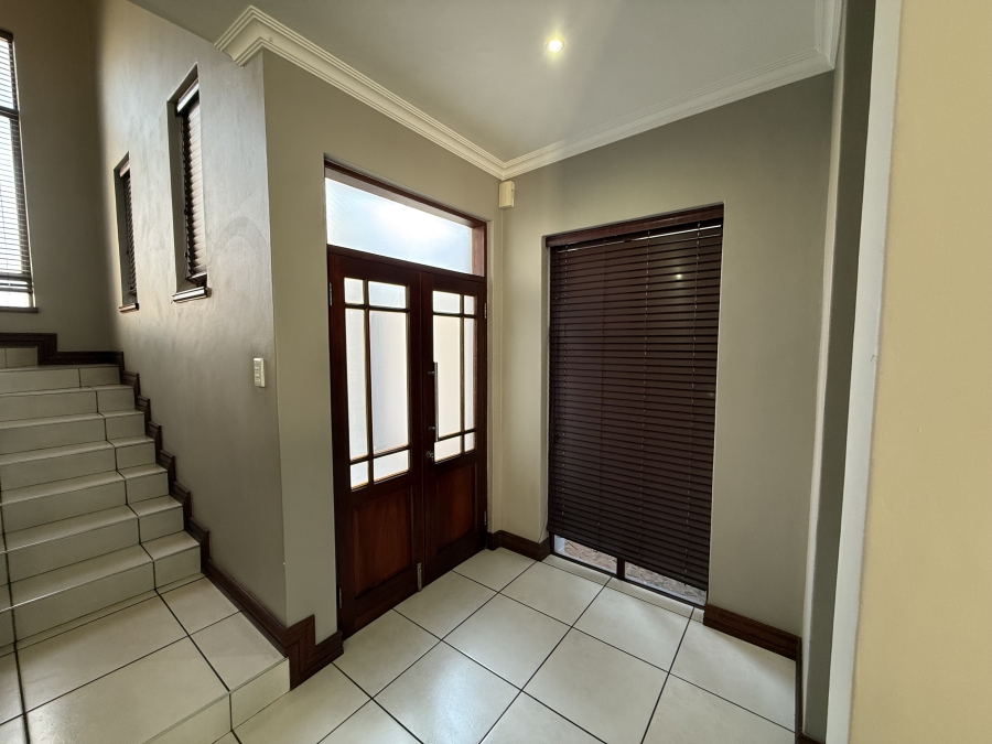 To Let 3 Bedroom Property for Rent in Heritage Hill Gauteng