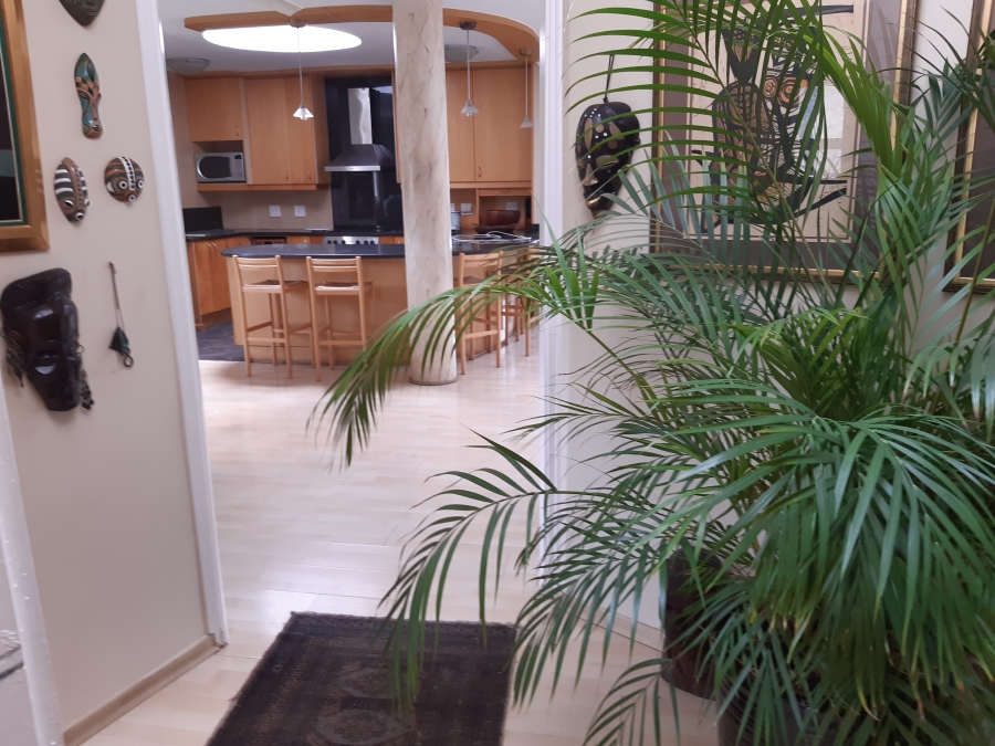 To Let 1 Bedroom Property for Rent in Waterkloof Ridge Gauteng