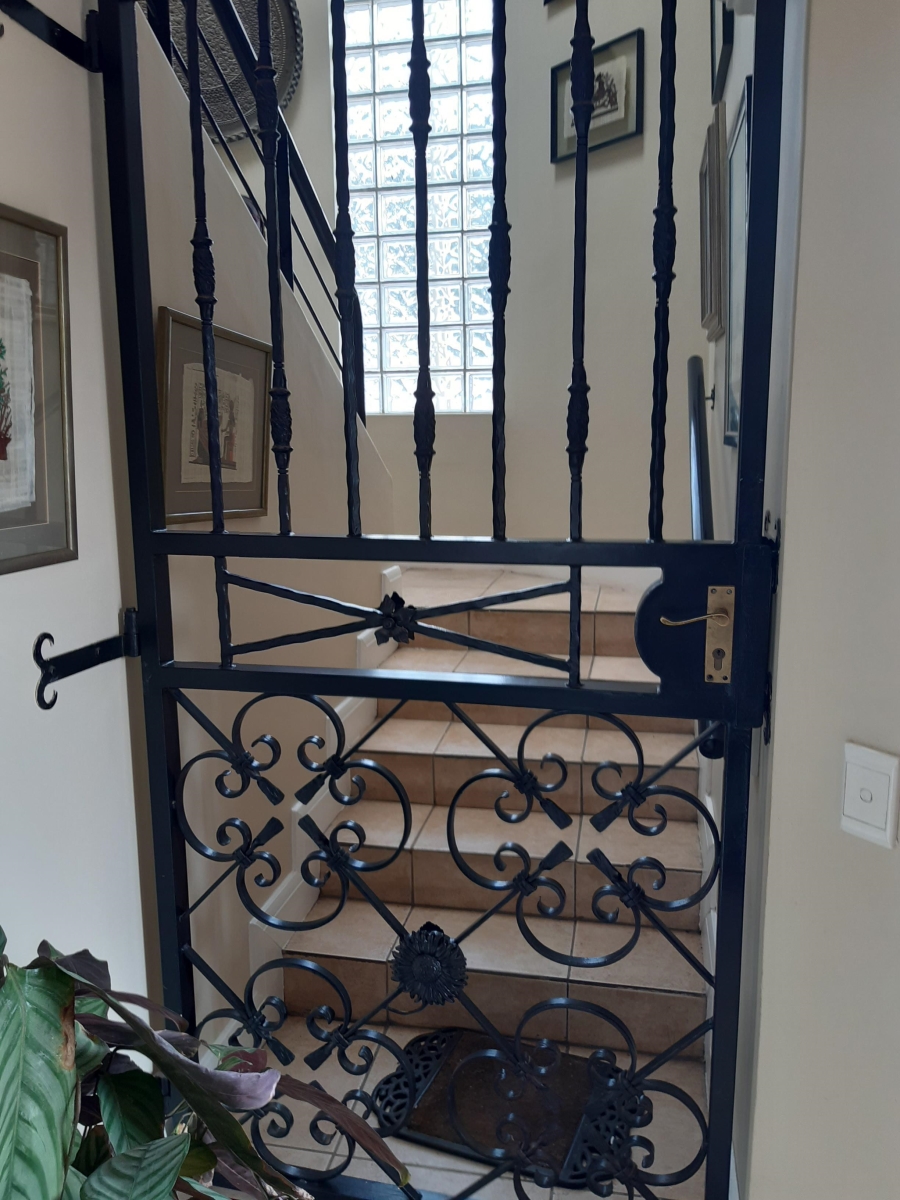 To Let 1 Bedroom Property for Rent in Waterkloof Ridge Gauteng