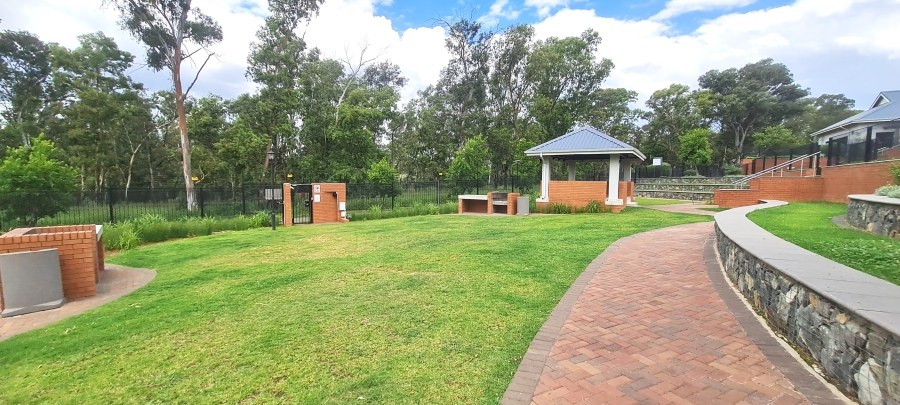 To Let 1 Bedroom Property for Rent in Modderfontein Gauteng