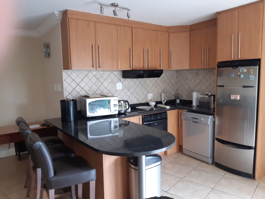 To Let 1 Bedroom Property for Rent in Waterkloof Ridge Gauteng