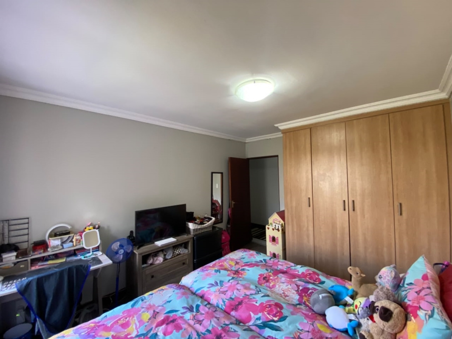 To Let 3 Bedroom Property for Rent in Heritage Hill Gauteng