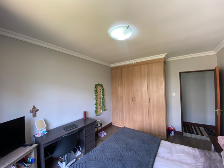 To Let 3 Bedroom Property for Rent in Heritage Hill Gauteng